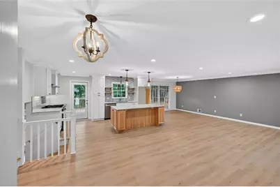2037 Longview Way, Chamblee, GA 30341 - Photo 3