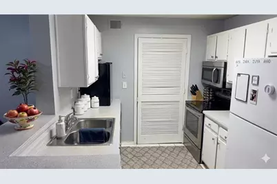 612 Granville Court, Atlanta, GA 30328 - Photo 9