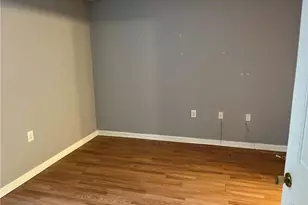 612 Granville Ct, Atlanta, GA 30328 - Photo 17
