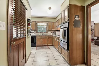 6650 Corico Way, Fairburn, GA 30213 - Photo 17