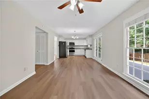 12110 Greenmont Walk, Alpharetta, GA 30009 - Photo 11