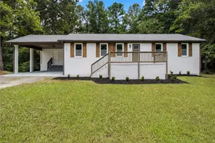 127 Lee Rd, Senoia, GA 30276 - Photo 1
