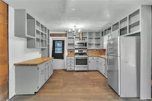 7425 Grayson Dr, Riverdale, GA 30296 - Photo 9