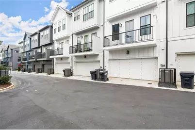146 Chestnut Circle, Atlanta, GA 30342 - Photo 31