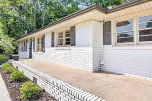 1233 Bethlehem Rd, Statham, GA 30666 - Photo 3