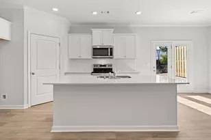 6649 Parsons St, Flowery Branch, GA 30542 - Photo 5
