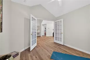 303 Village Ln, Roswell, GA 30075 - Photo 37