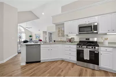 303 Village Lane, Roswell, GA 30075 - Photo 7