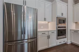 121 Village Green Ave, Woodstock, GA 30189 - Photo 13