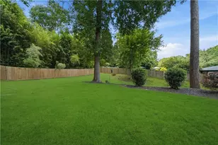 1447 Brook Valley Ln NE, Atlanta, GA 30324 - Photo 31