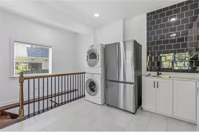 672 Kennesaw Avenue NE, Atlanta, GA 30308 - Photo 39