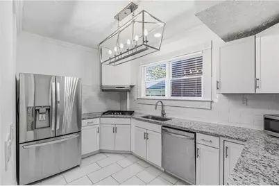 672 Kennesaw Avenue NE, Atlanta, GA 30308 - Photo 17