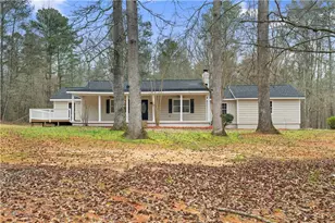 135 Hwy 154, Sharpsburg, GA 30277 - Photo 1