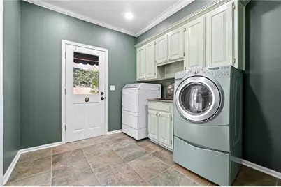 7300 Chattahoochee Bluff Drive, Atlanta, GA 30350 - Photo 51