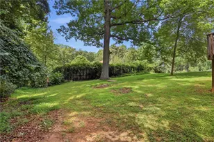 2785 Battle Forrest Dr, Decatur, GA 30034 - Photo 7