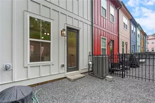 152 Color Cir, Atlanta, GA 30317 - Photo 13