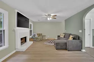 8011 Huntcliff Rd, Woodstock, GA 30189 - Photo 11