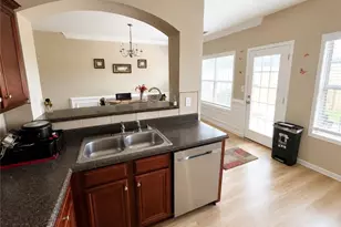 2105 Hasel St, Lawrenceville, GA 30044 - Photo 7