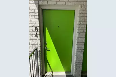 880 N Highland Avenue NE #B4, Atlanta, GA 30306 - Photo 3