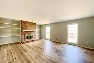 1721 Emerson Ct, Marietta, GA 30062 - Photo 11