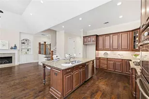11147 Brookhavenclub Dr, Johns Creek, GA 30097 - Photo 9