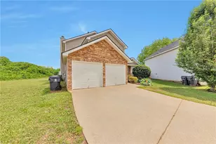 2013 Rolling Meadows Rd, Villa Rica, GA 30180 - Photo 3
