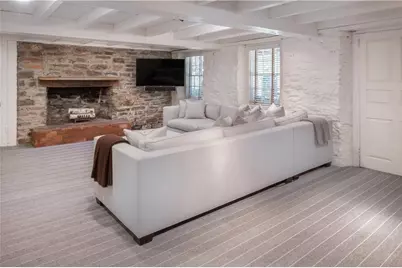 1727 W Paces Ferry Road NW, Atlanta, GA 30327 - Photo 23