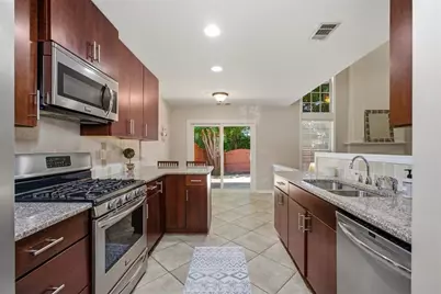 5068 Bright Hampton Drive SE, Atlanta, GA 30339 - Photo 9