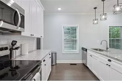 257 Birch Street, Atlanta, GA 30354 - Photo 9