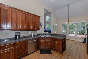 3069 Blue Creek Path, Loganville, GA 30052 - Photo 13