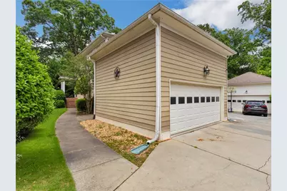 1452 Sylvan Circle NE, Atlanta, GA 30319 - Photo 63