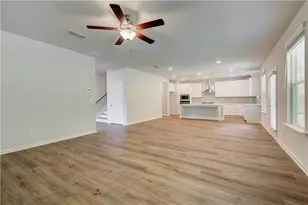 2525 Dixon Pl, Lawrenceville, GA 30045 - Photo 11