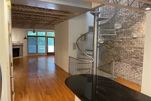 1325 Peachtree View NE, Brookhaven, GA 30319 - Photo 5