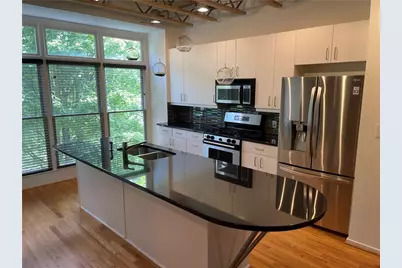1325 Peachtree View NE, Brookhaven, GA 30319 - Photo 3