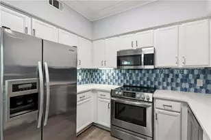 3777 Peachtree Road NE, Atlanta, GA 30319 - Photo 9