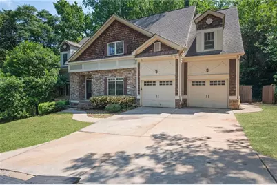 722 Iroquois Drive NE, Marietta, GA 30060 - Photo 1