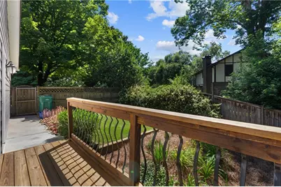 385 Ashley Court SE, Smyrna, GA 30082 - Photo 31