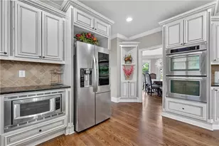 585 Settles Brook Court, Suwanee, GA 30024 - Photo 35