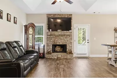 1950 E Church Road, Buchanan, GA 30113 - Photo 15