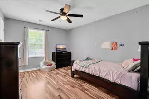 3992 Wrexham Dr, Snellville, GA 30039 - Photo 19