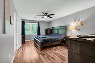 3992 Wrexham Dr, Snellville, GA 30039 - Photo 17