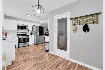 3992 Wrexham Drive, Snellville, GA 30039 - Photo 13