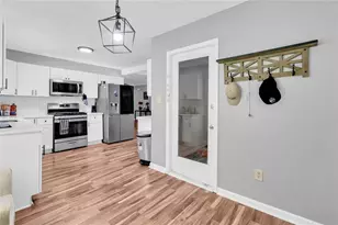 3992 Wrexham Dr, Snellville, GA 30039 - Photo 13