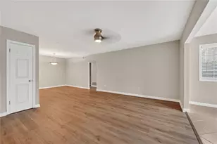 1468 Briarwood Rd NE, Atlanta, GA 30319 - Photo 15