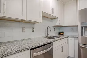 2055 Summer View Pl SW, Marietta, GA 30060 - Photo 17