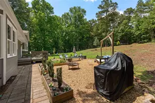 259 Cypress Cir, Carrollton, GA 30117 - Photo 35