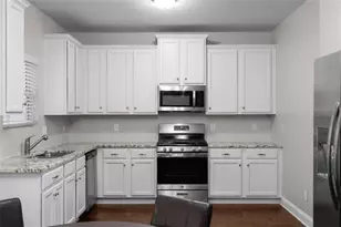 4142 Woodland Park Dr SW, Atlanta, GA 30331 - Photo 7