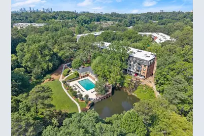 25312 Plantation Drive NE, Atlanta, GA 30324 - Photo 45