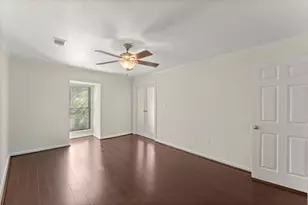 25312 Plantation Dr NE, Atlanta, GA 30324 - Photo 21