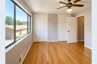 2543 Bradford Square NE, Atlanta, GA 30345 - Photo 3